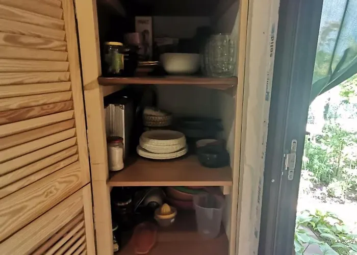 Casuta Din Gradina * Două Mai