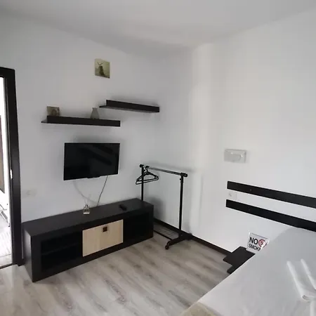 Casuta Din Gradina